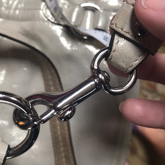 Coach gold purse - Picture 8 of 8